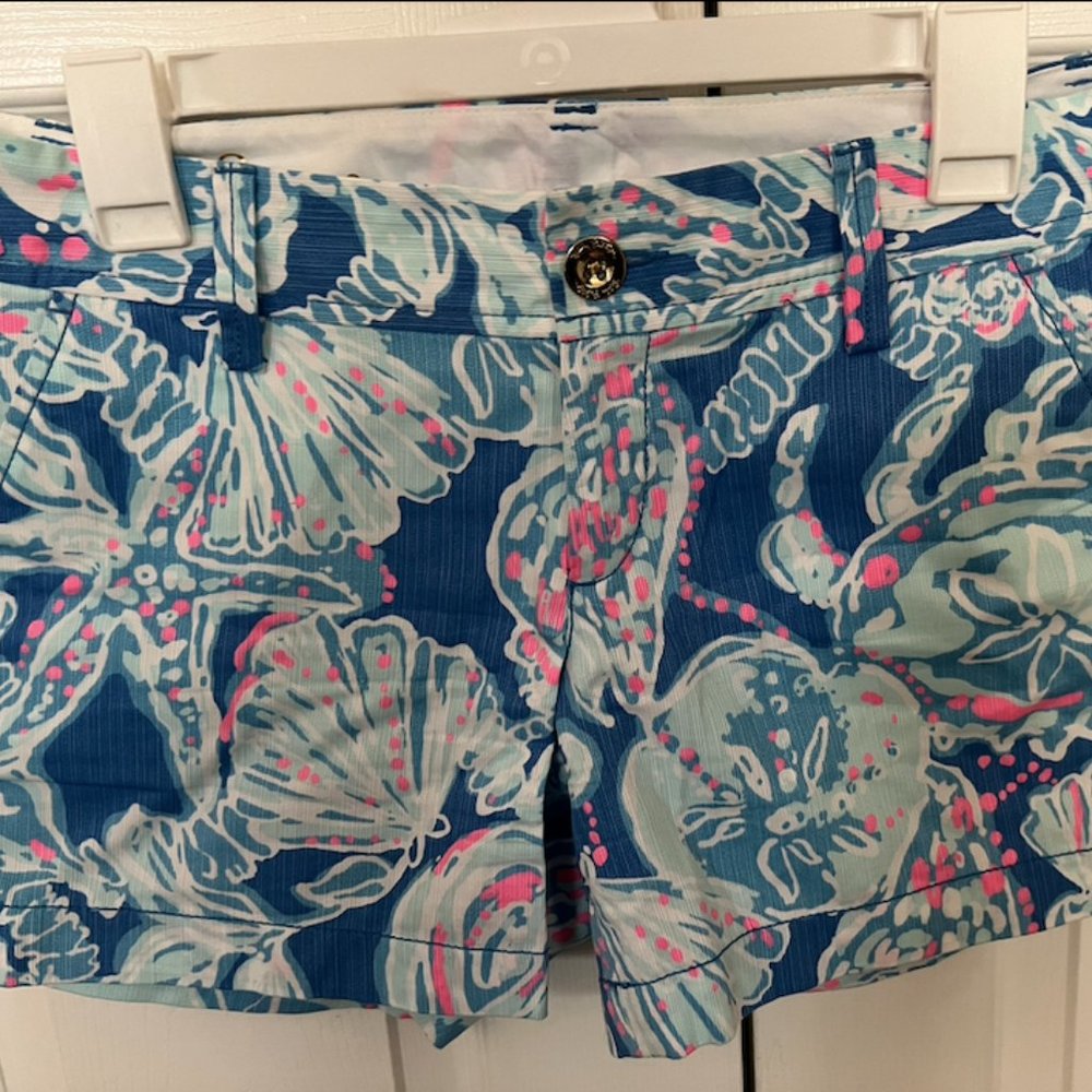 Lilly Pulitzer shorts - size 6